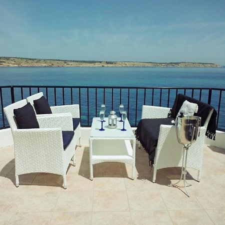 Maltaholiday Seafront Penthouse Apartament Mellieħa Zewnętrze zdjęcie